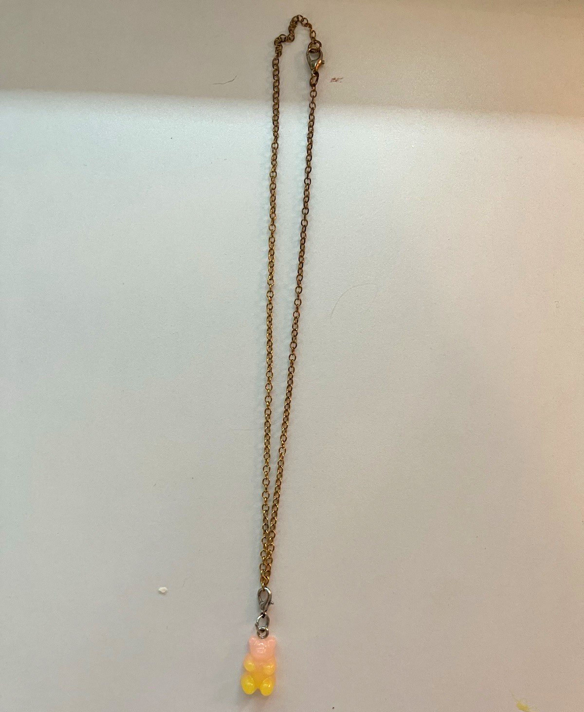 Gold Tone Cable Chain Necklace Bear Charm Pendant Lobster Clasp Plastic