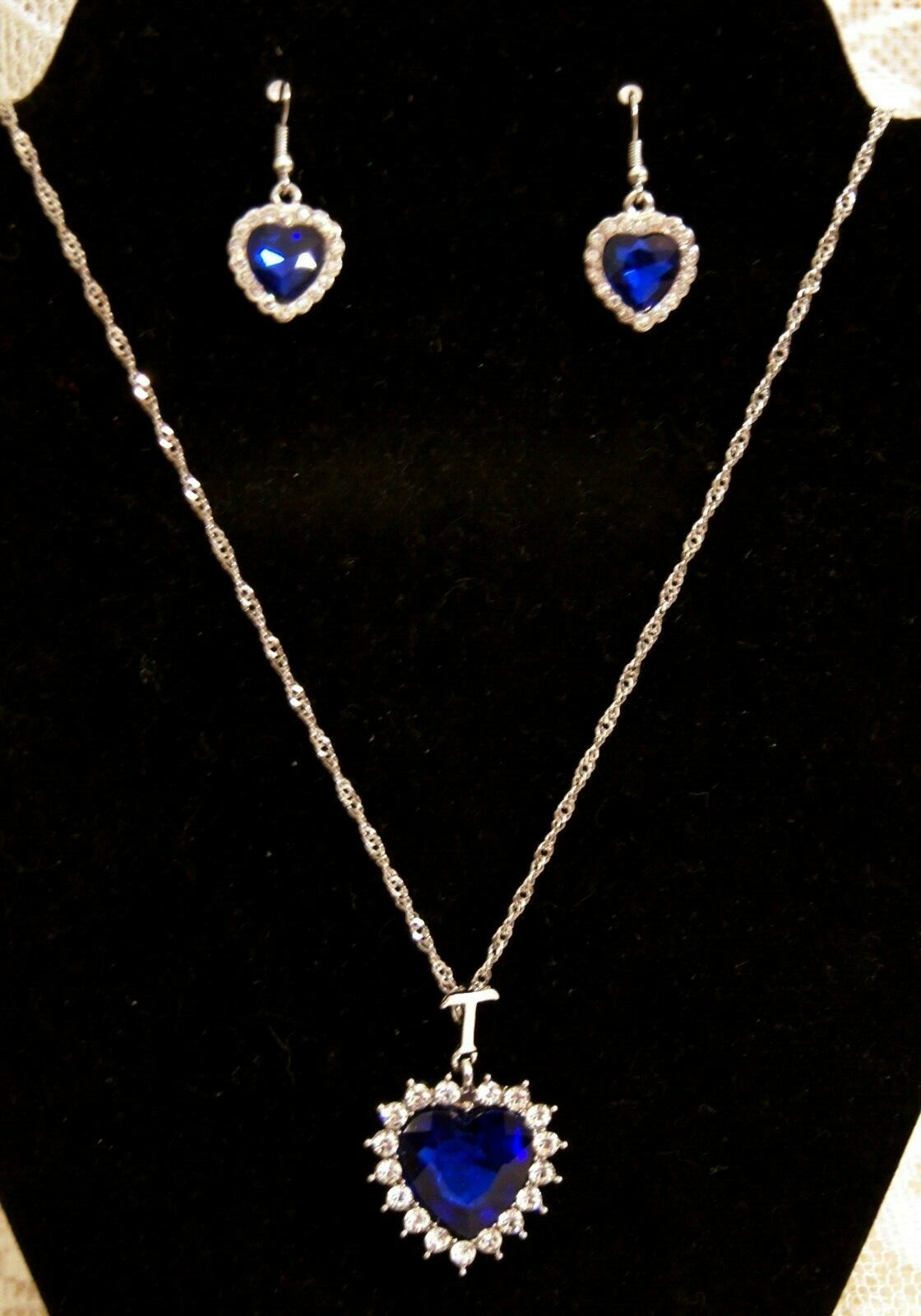 NEW Faux Sapphire & Diamond – Heart Shaped Pendant & Earring Set