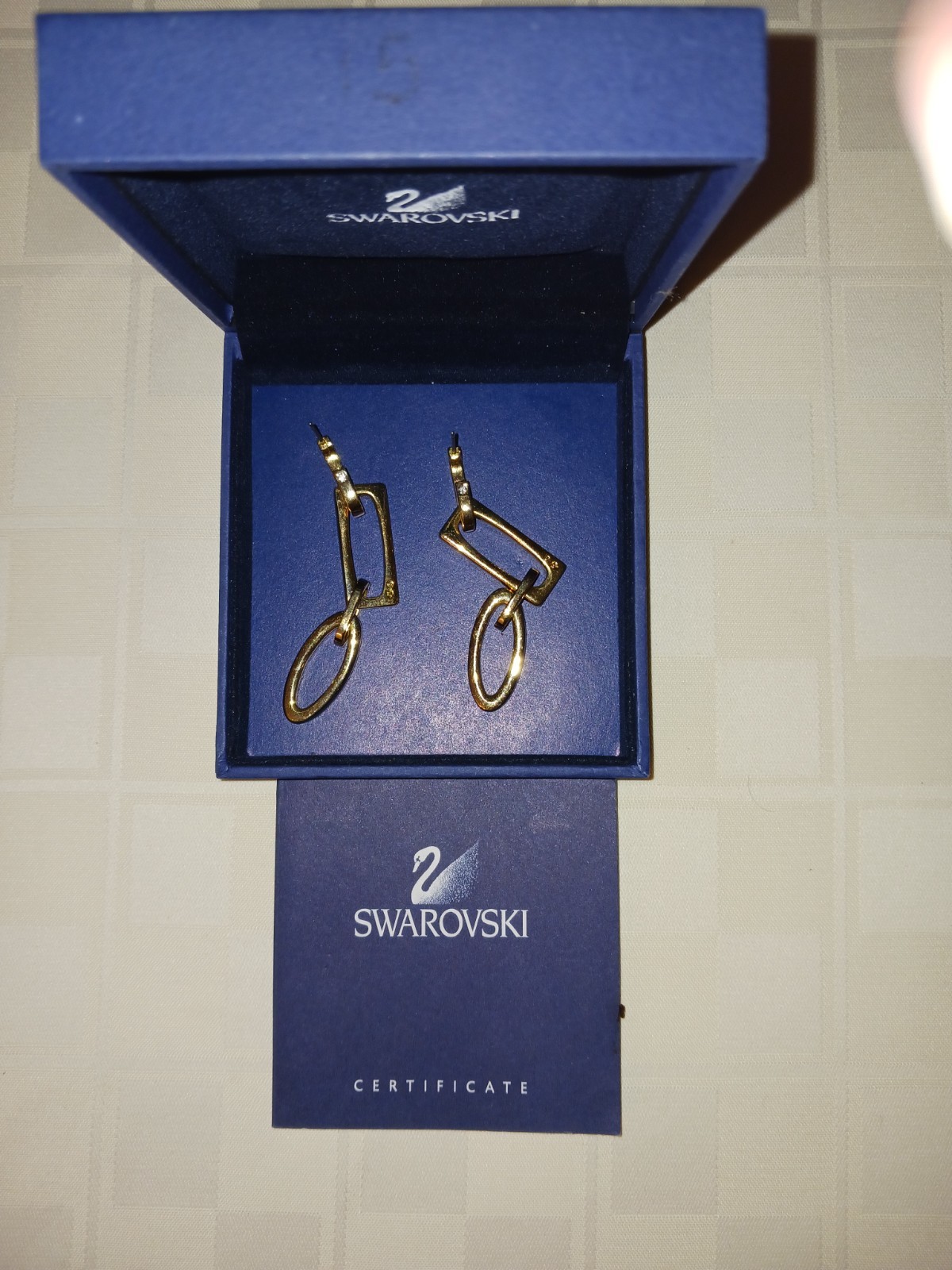 Swarovski crystal goldtone dangle 1.5 to 1.75 drop post pierced earrings