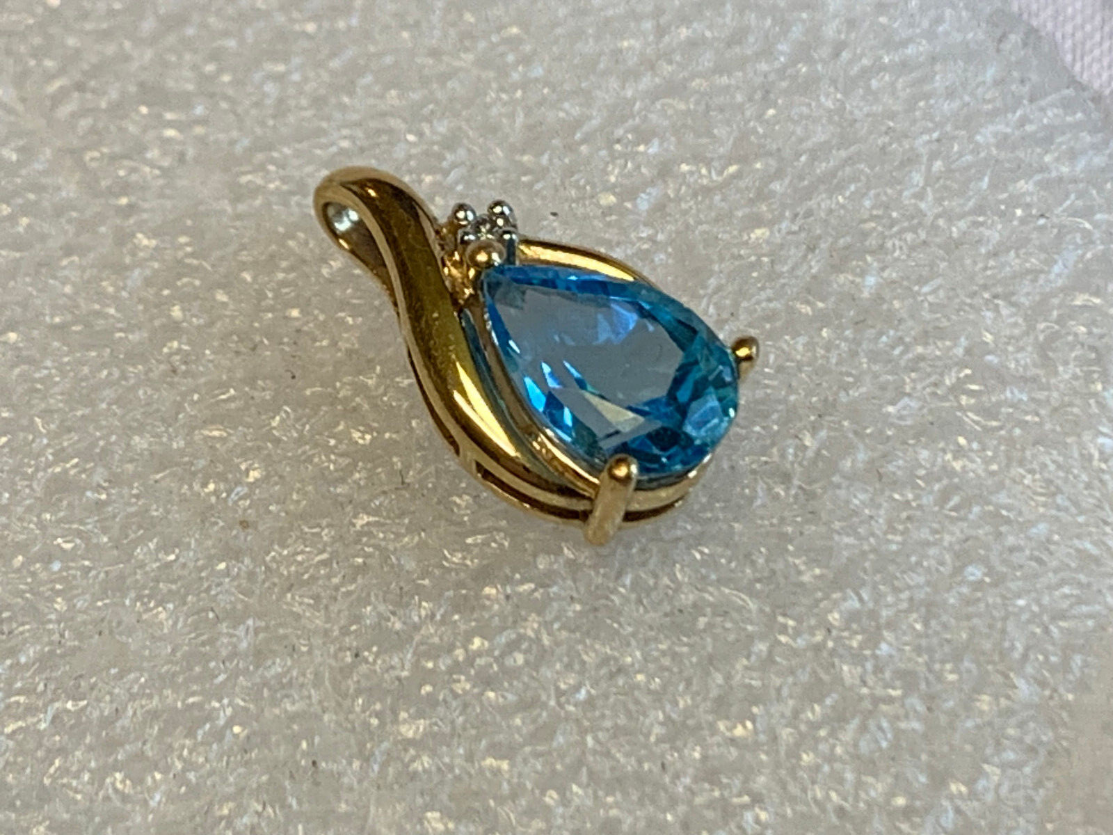 10K Yellow Gold Pendant 1.48g Fine Jewelry Blue Topaz Teardrop Stone Charm