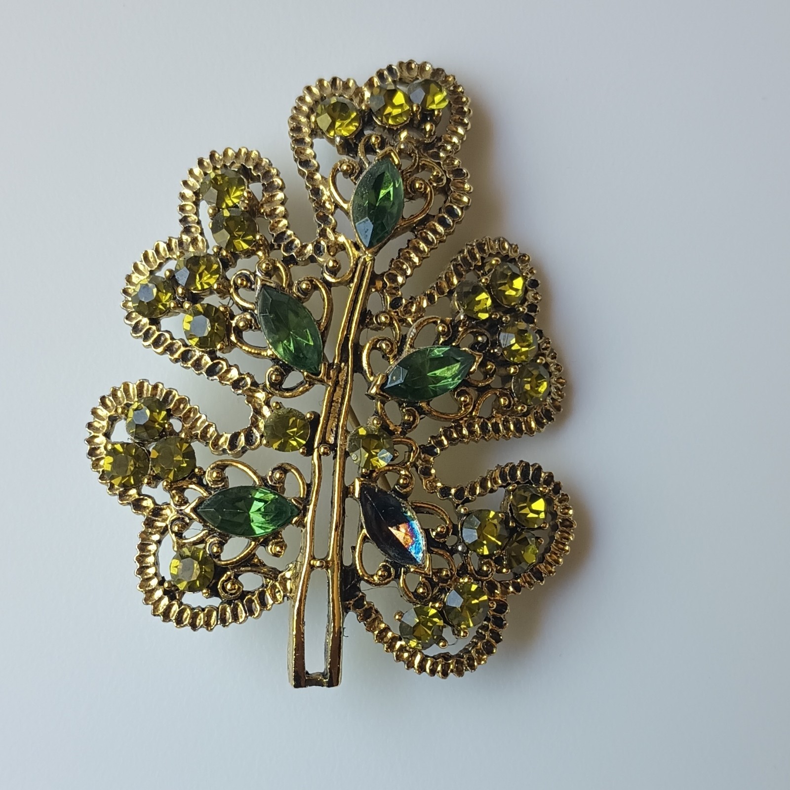 Vintage Gold Tone Leaf Brooch Green Marquise Rhinestone Cluster Set Nature Theme