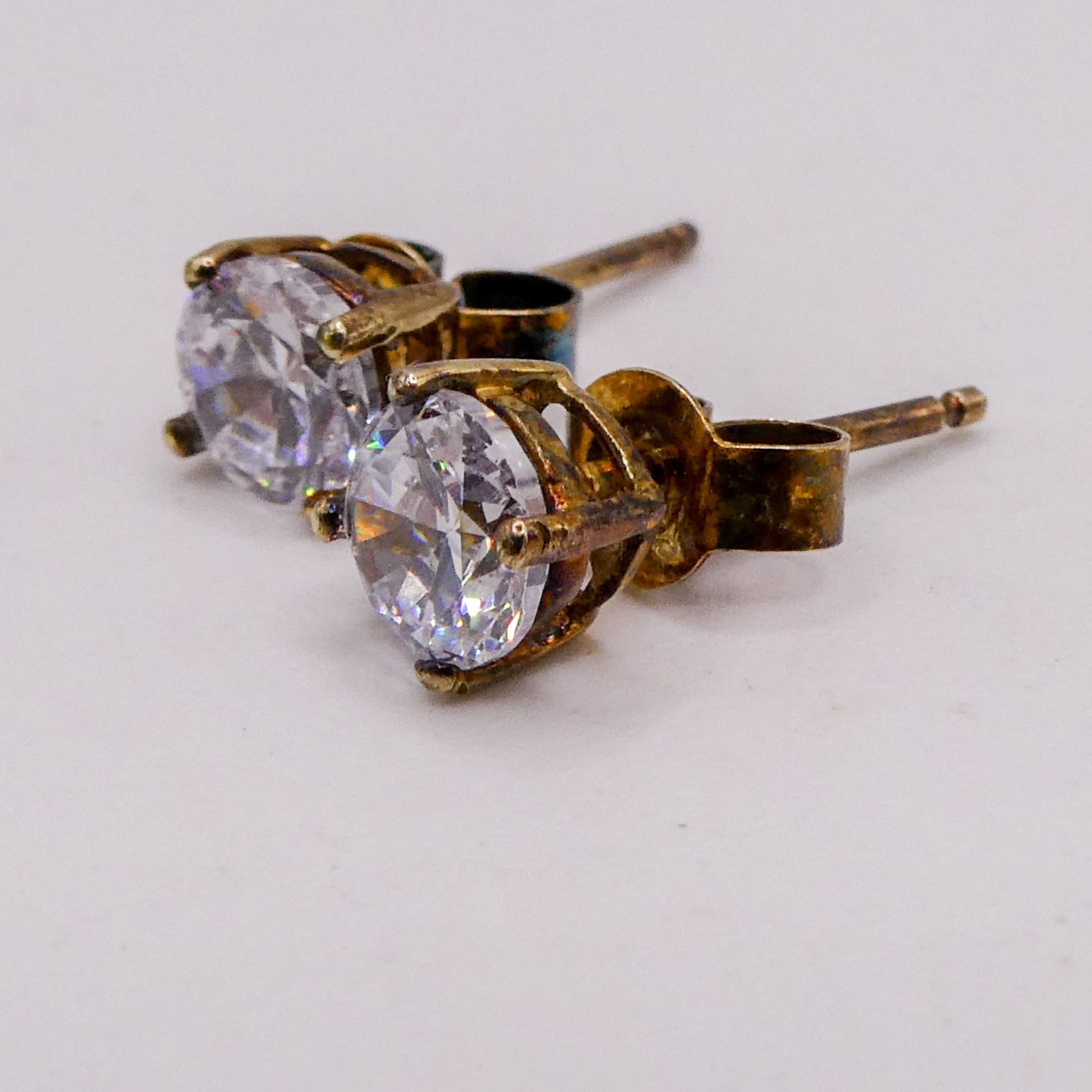 Sterling Silver 925 Stud Earrings Round Brilliant Cut CZ Solitaire 6mm Stone