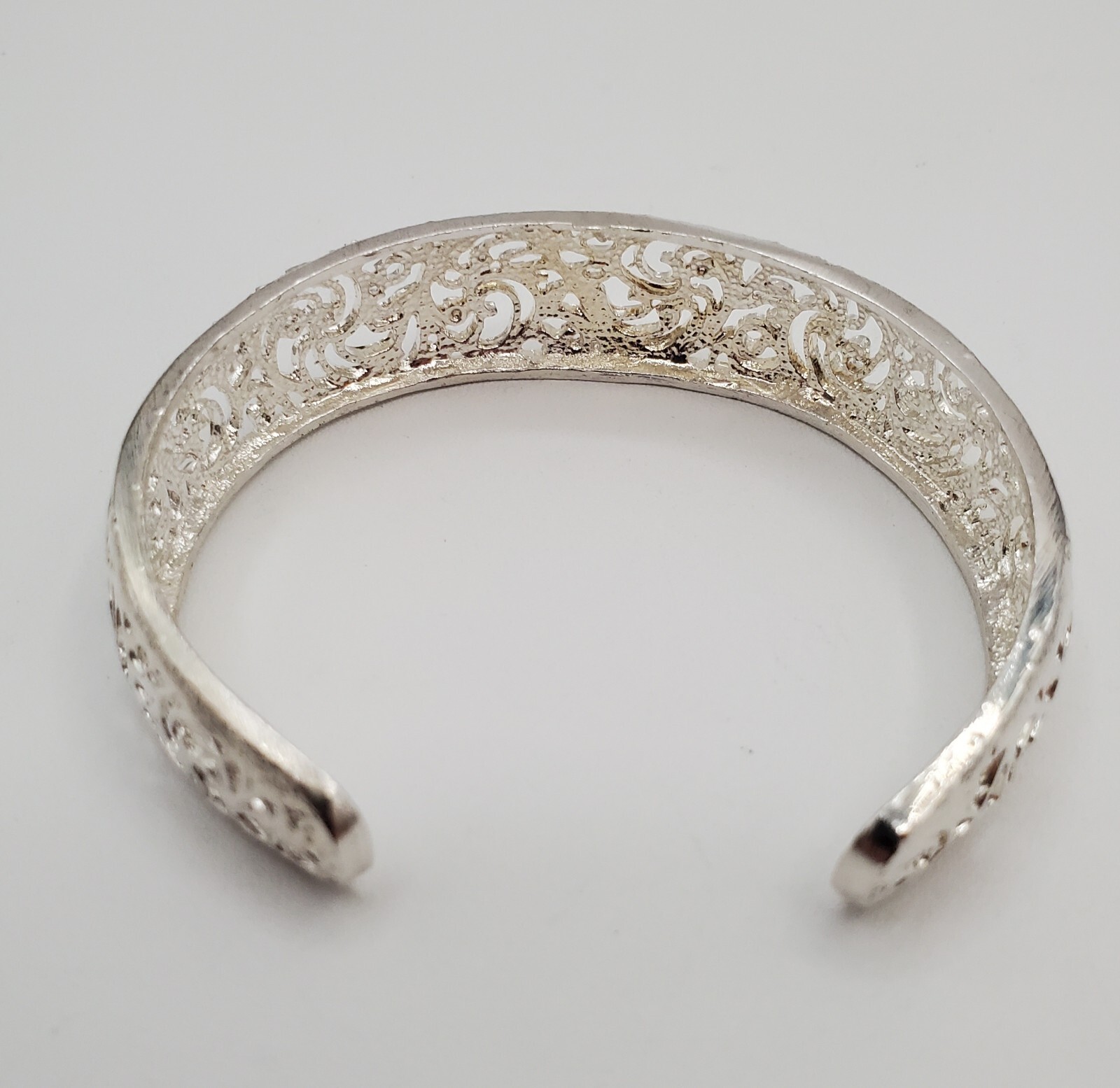 Filagree Cuff Bracelet 6in Polished Silver Tone Metal Small Wrist Snug Fit