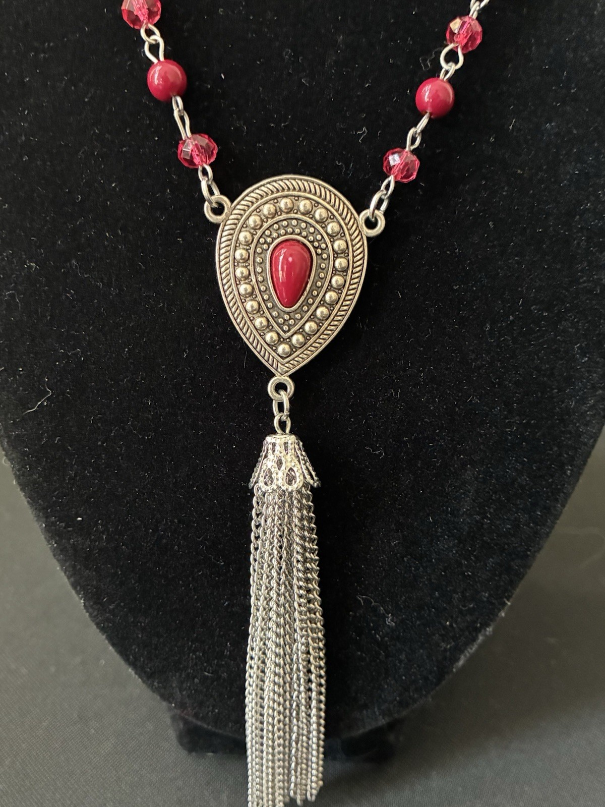 Silver Tone Link Chain Necklace Red Beaded Teardrop Pendant Tassel Fringe