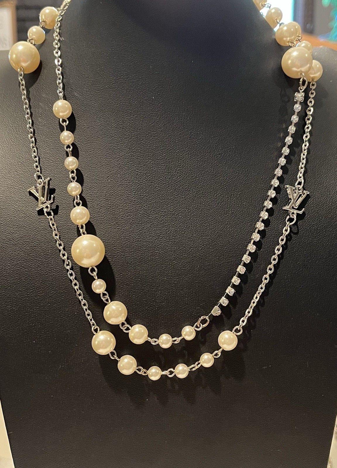Zipper Pull Charms On Mixed Media Silvertone Necklace