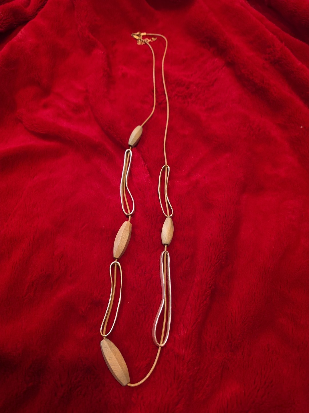 Unique Gold And Silver Necklace
