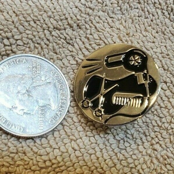 Metal Hair Stylist Hairdresser Combination Pin – Silver color