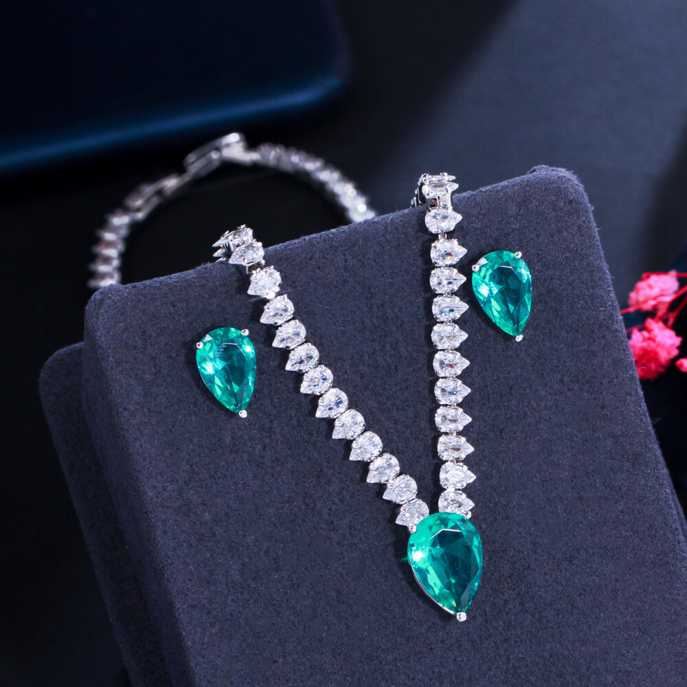 Charming Silver Plated CZ Green Necklace Earrings Jewelry Set for Brides Wedding