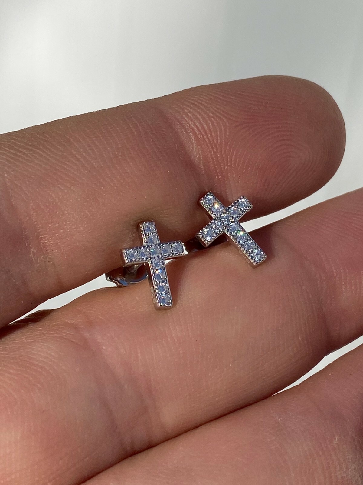 Real 925 Sterling Silver Men’s Ladies’ Cross Earrings Studs Simulated Diamonds