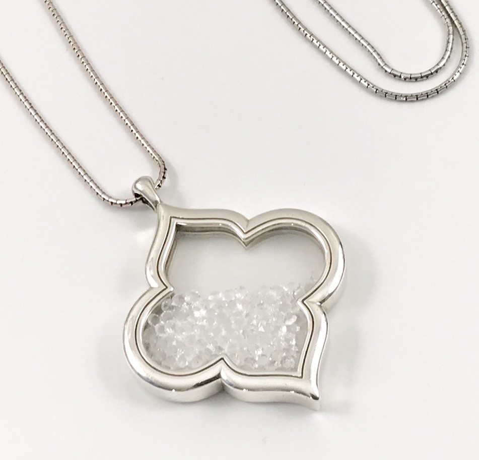 Brighton Toledo Saltar Crystal Silver Long Chain Pendant Necklace 36 In. #779