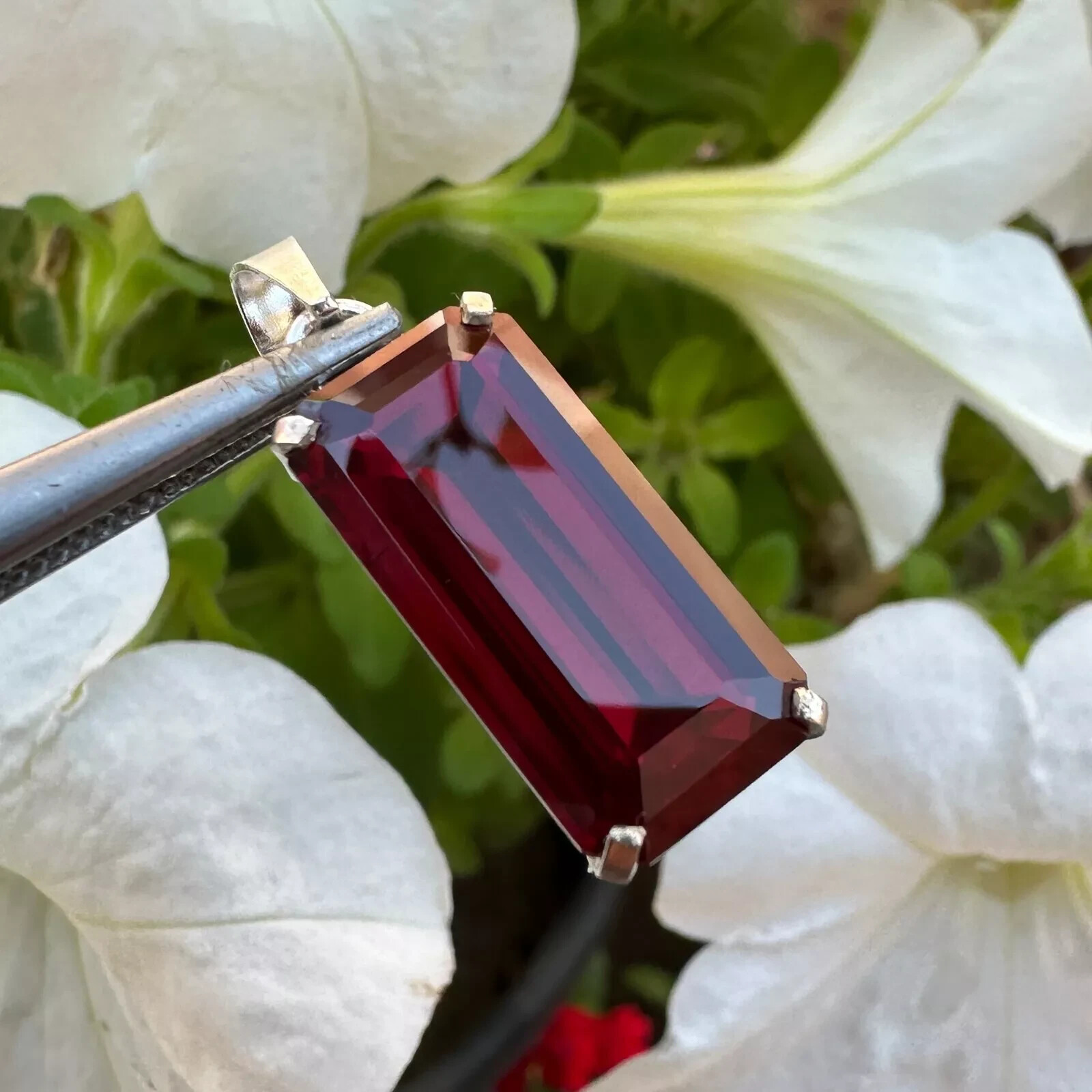 Natural Certified 20 Ct Red Ruby Gemstone Pendant In Solid 925 Sterling Silver