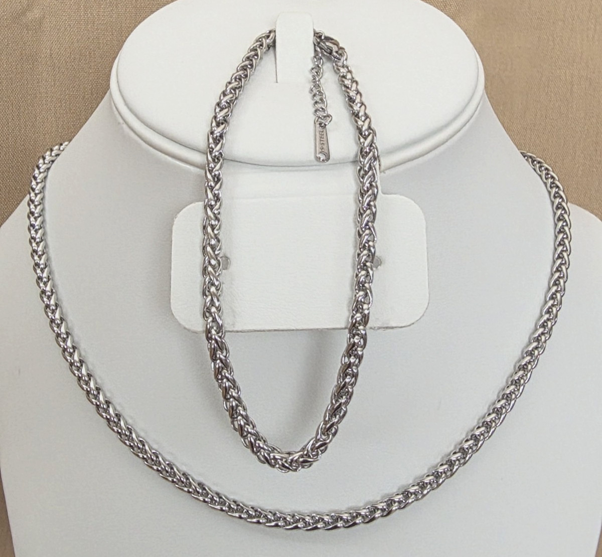 Heavyweight Wheat Chain Necklace (24 In) & Bracelet (8.50 In) in Stainless Steel