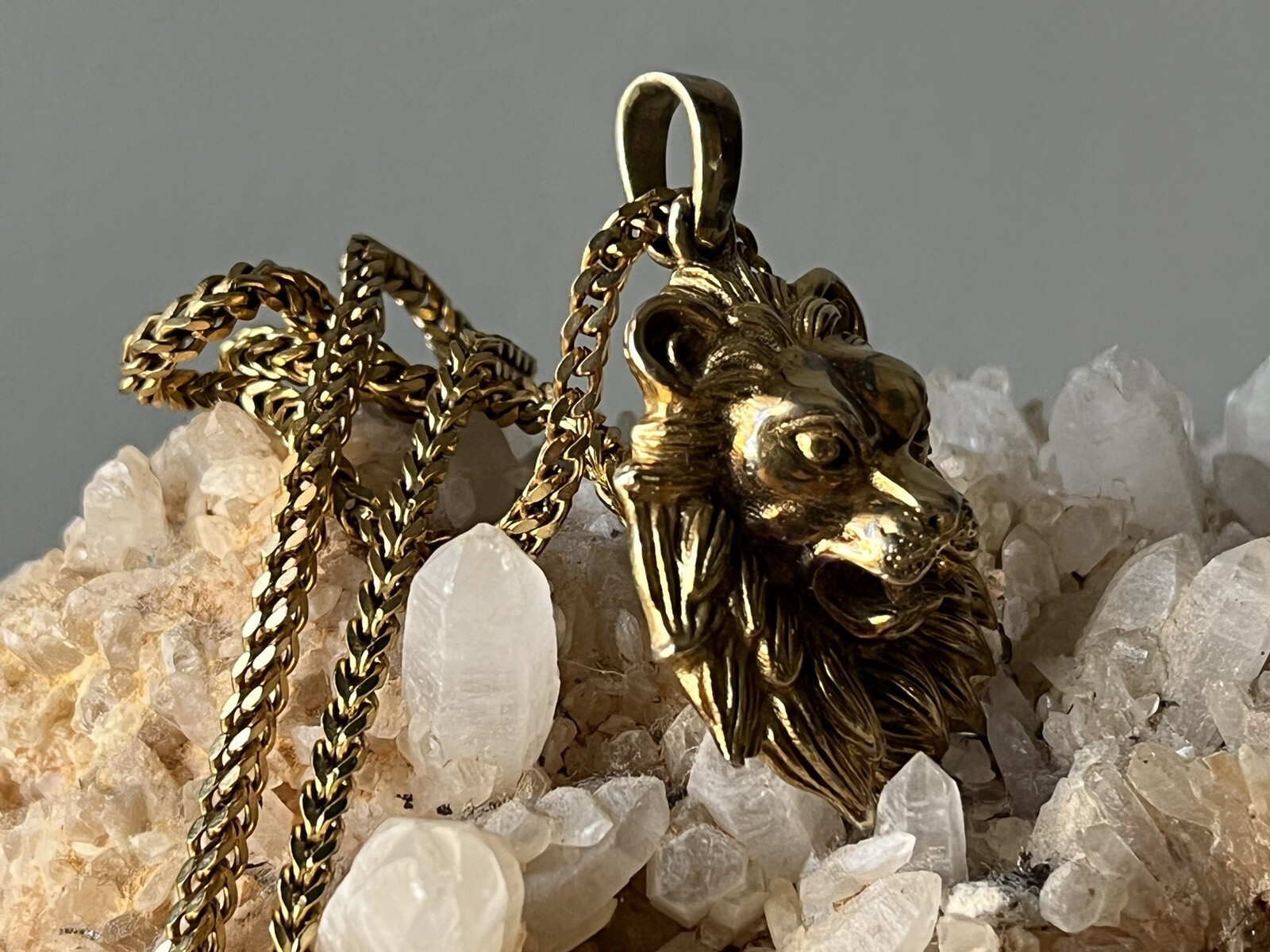 925 Plated GLD Lion Pendant And Chain
