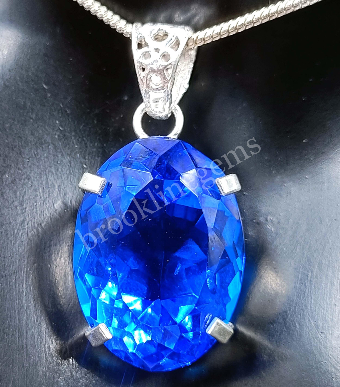 56 CT Oval Cut Natural Blue Sapphire EGL Pendant 925 Free Silver Chain 6LGL