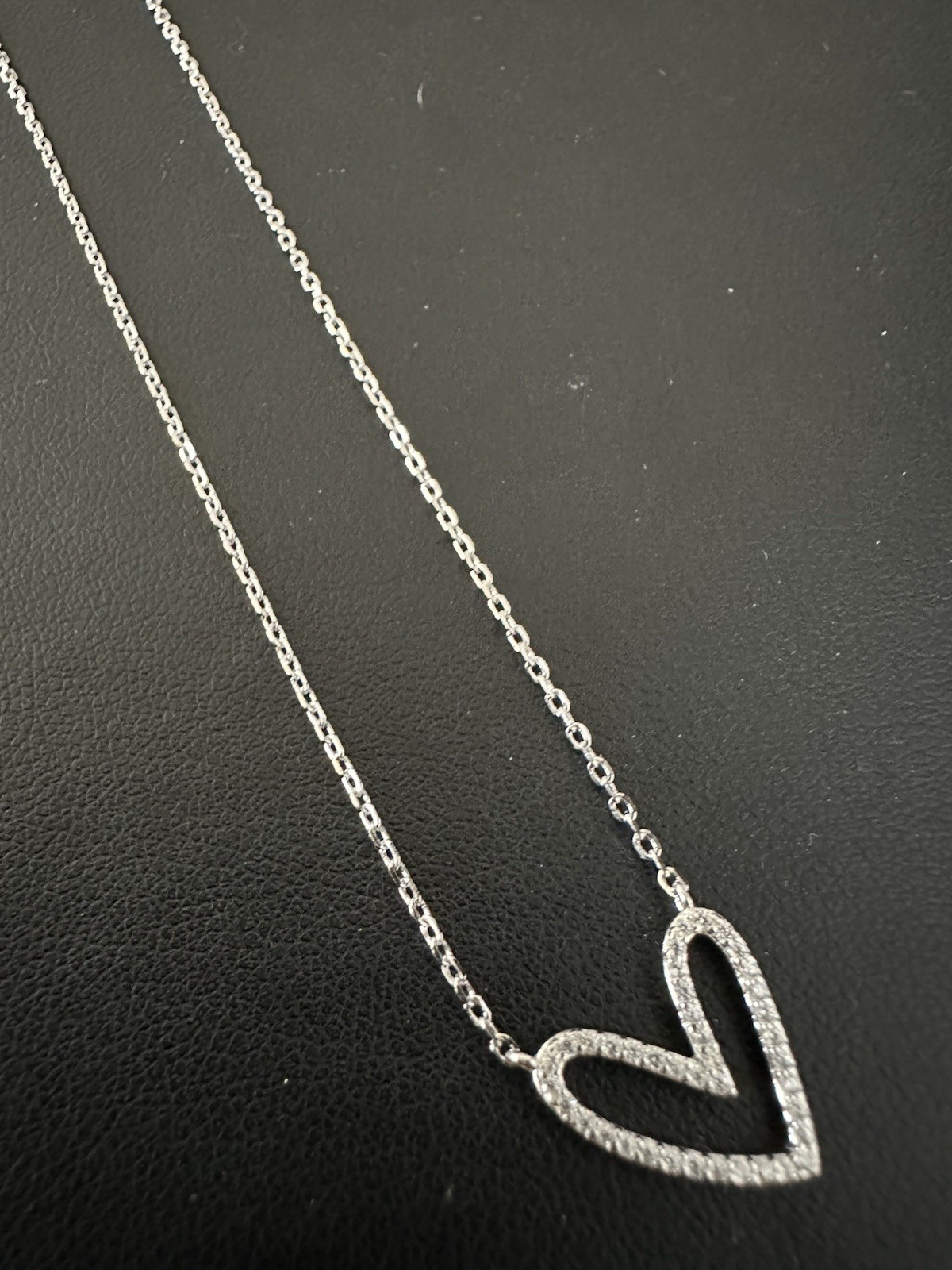 New Rachael Zoe 925 Sterling Silver & CZ Heart Necklace – Mother’s Day Special