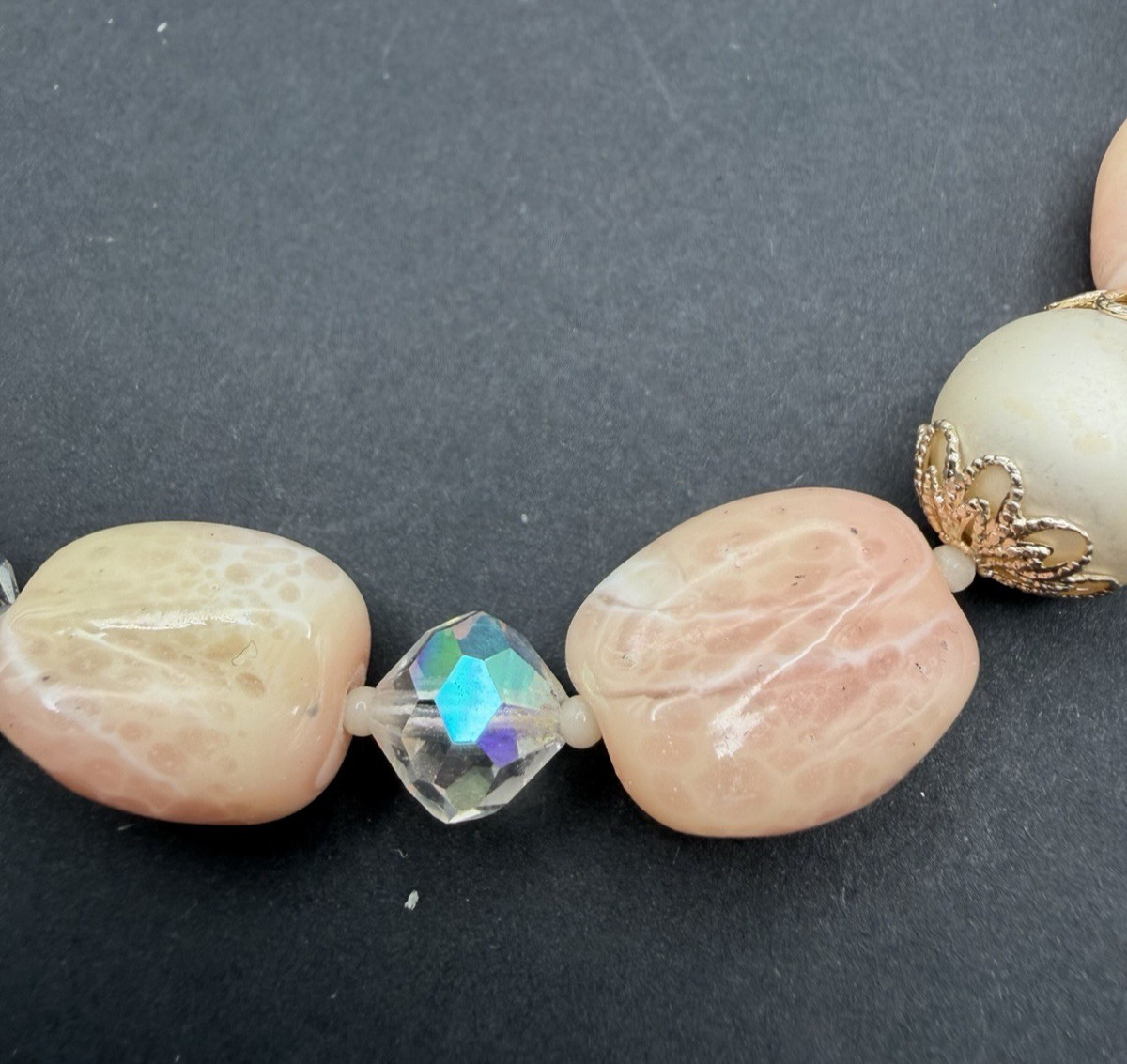 Pink Marbled Beaded Necklace Rhinestone Flower Box Clasp 19″ Japan Vintage