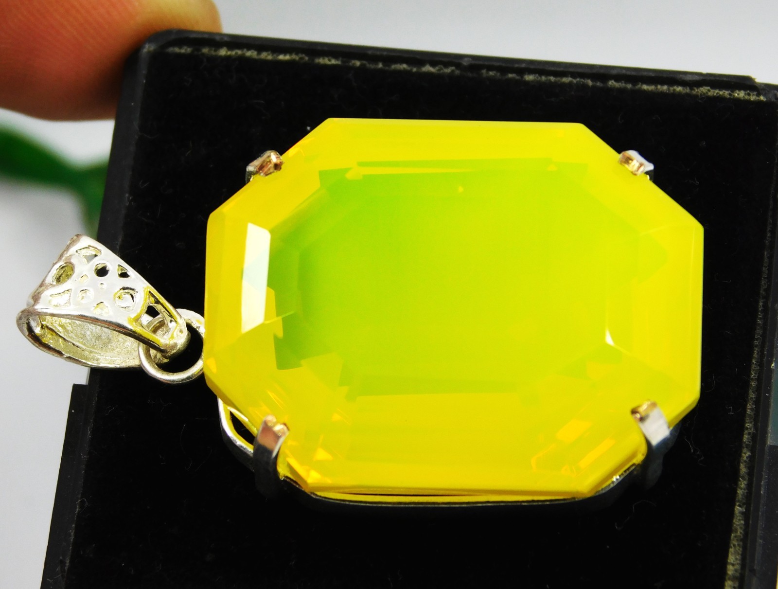 156.20 Ct Natural Yellow Fire Opal Solid Silver PENDANT Loose Gemstone