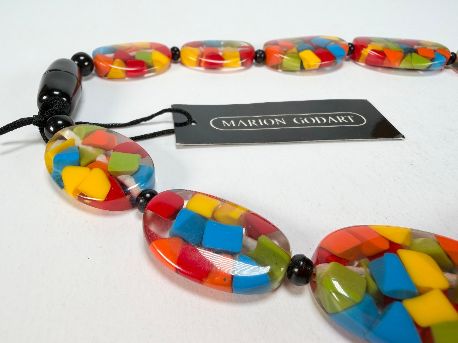 Marion Godart – Confetti “Forme Ovale” Summer Mix Resin Necklace