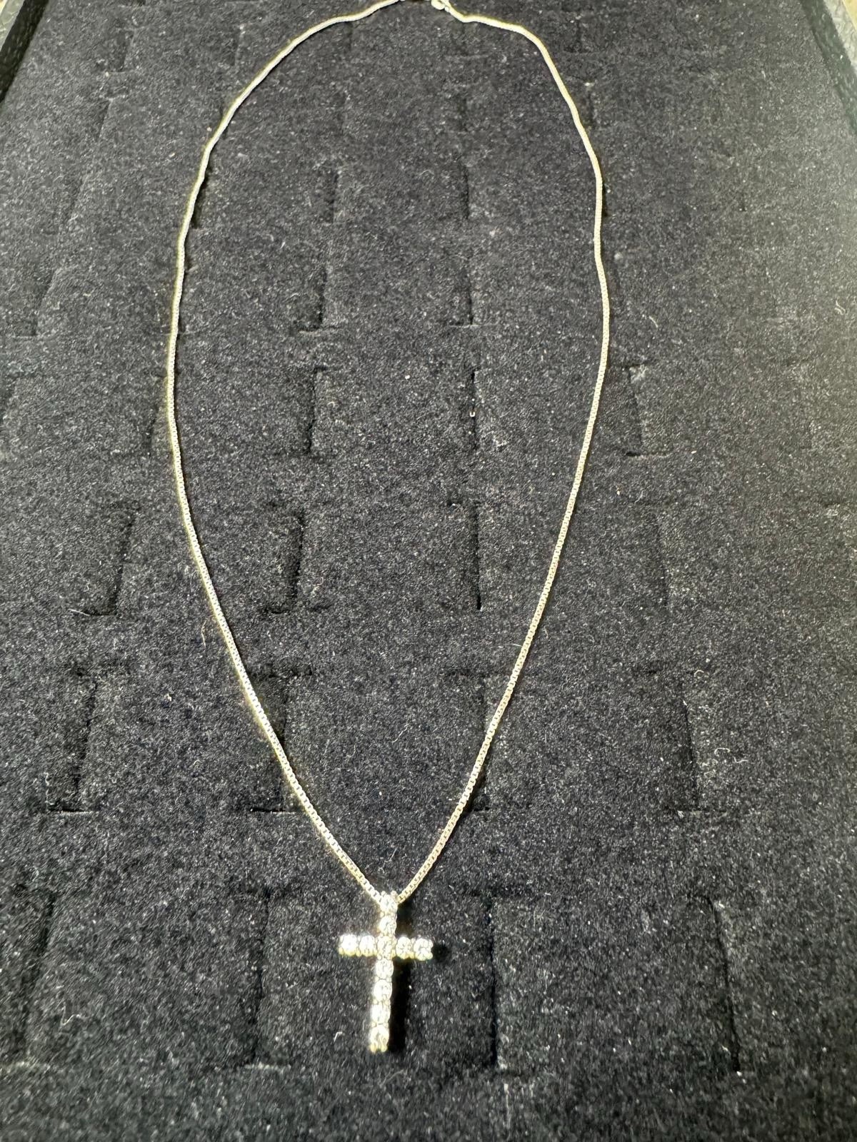925 Sterling Silver Cross Charm Pendant Necklace White Stones Box Chain Signed