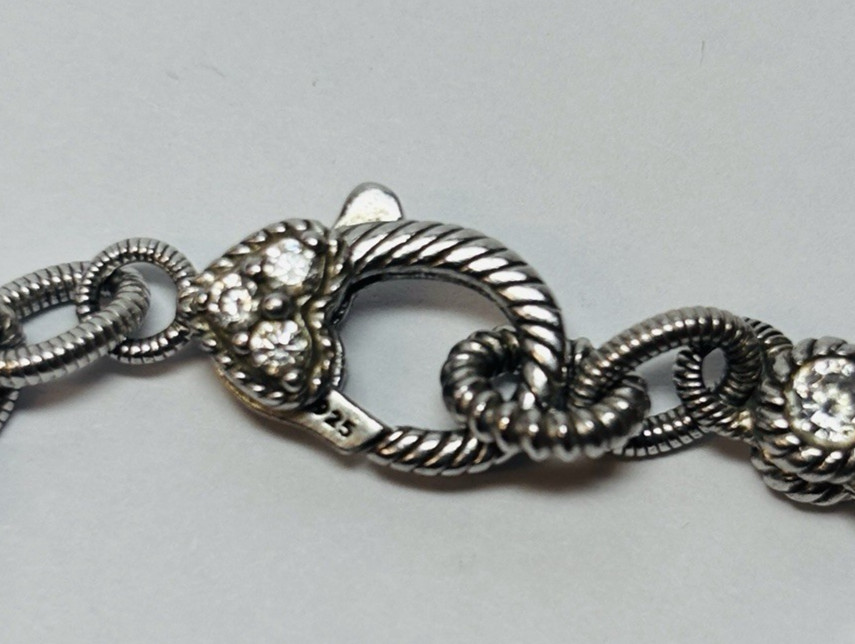 Judith Ripka Sterling 925 Silver CZ Circle Bracelet 6.5 in – .51