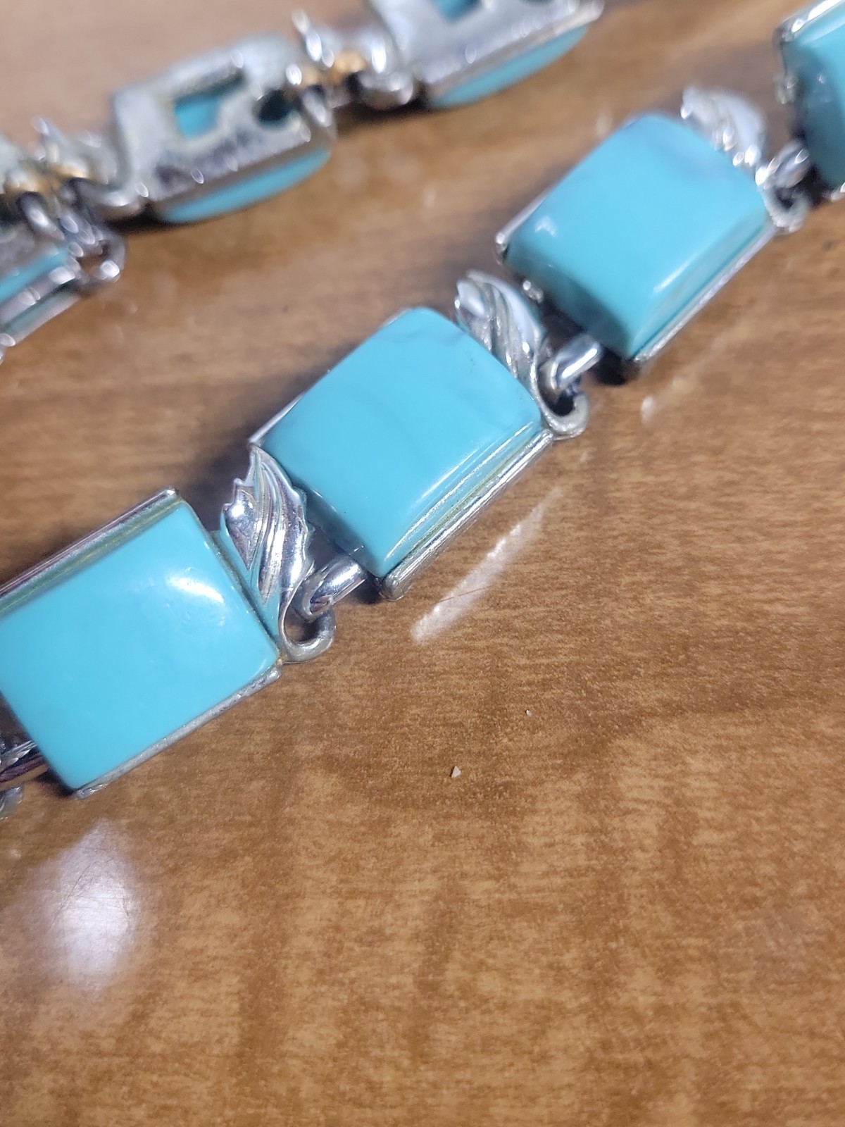 Fashion Silver Tone Neckalce Woth Blue Stones Fashion Great Gift Idea