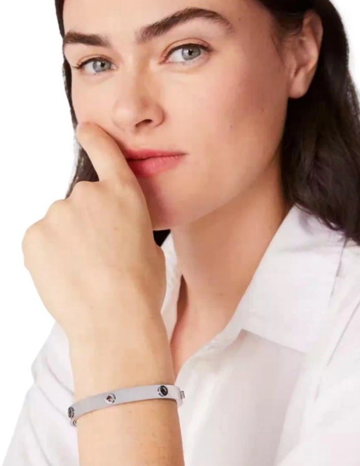 Authentic Kate Spade Spot the Spade Studded Hinge Bangle KE759 Silver,see Pics