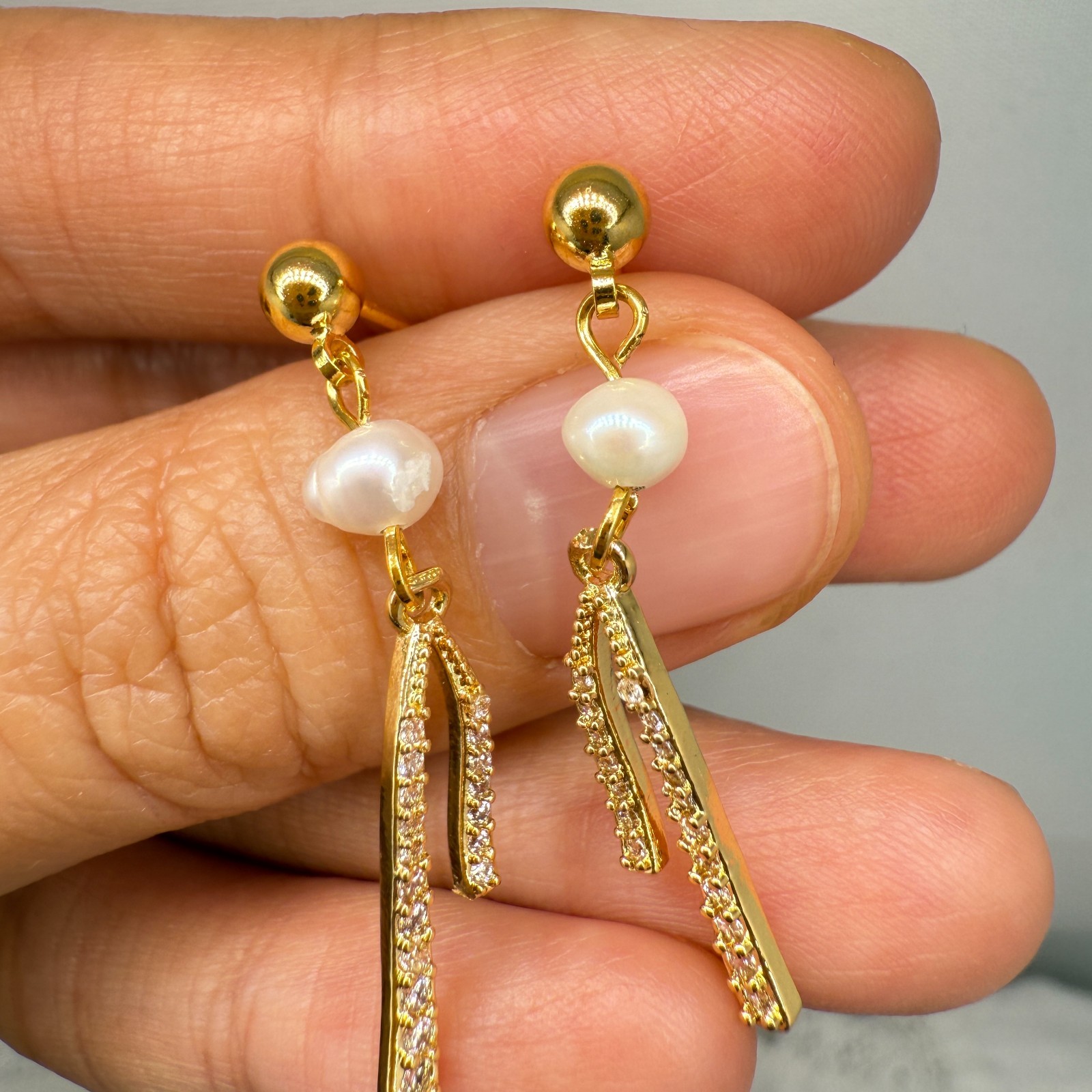 Natural Freshwater Pearl Earrings 14K Gold Plated Ribben Zircon Drop Handmade