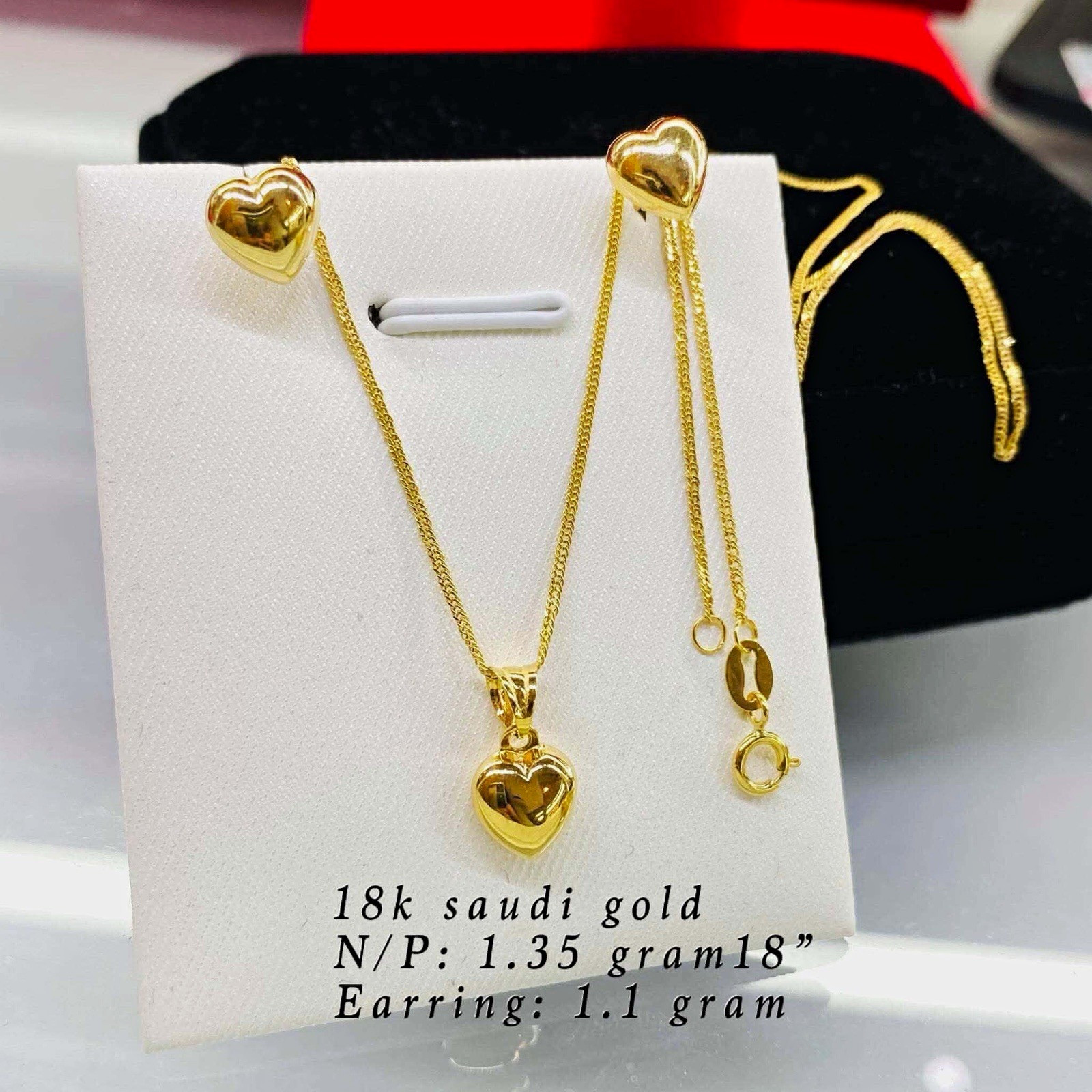 18k Saudi Gold Heart Jewelry Set Necklace Pendant Chain & Matching Earrings