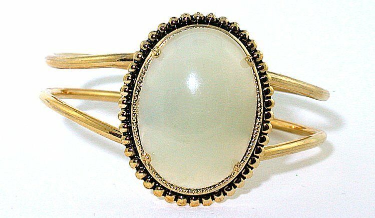 30×22 Jade Cabochon Cab Gemstone Spring Load 7 1/2 Inch Goldplated Cuff Bracelet