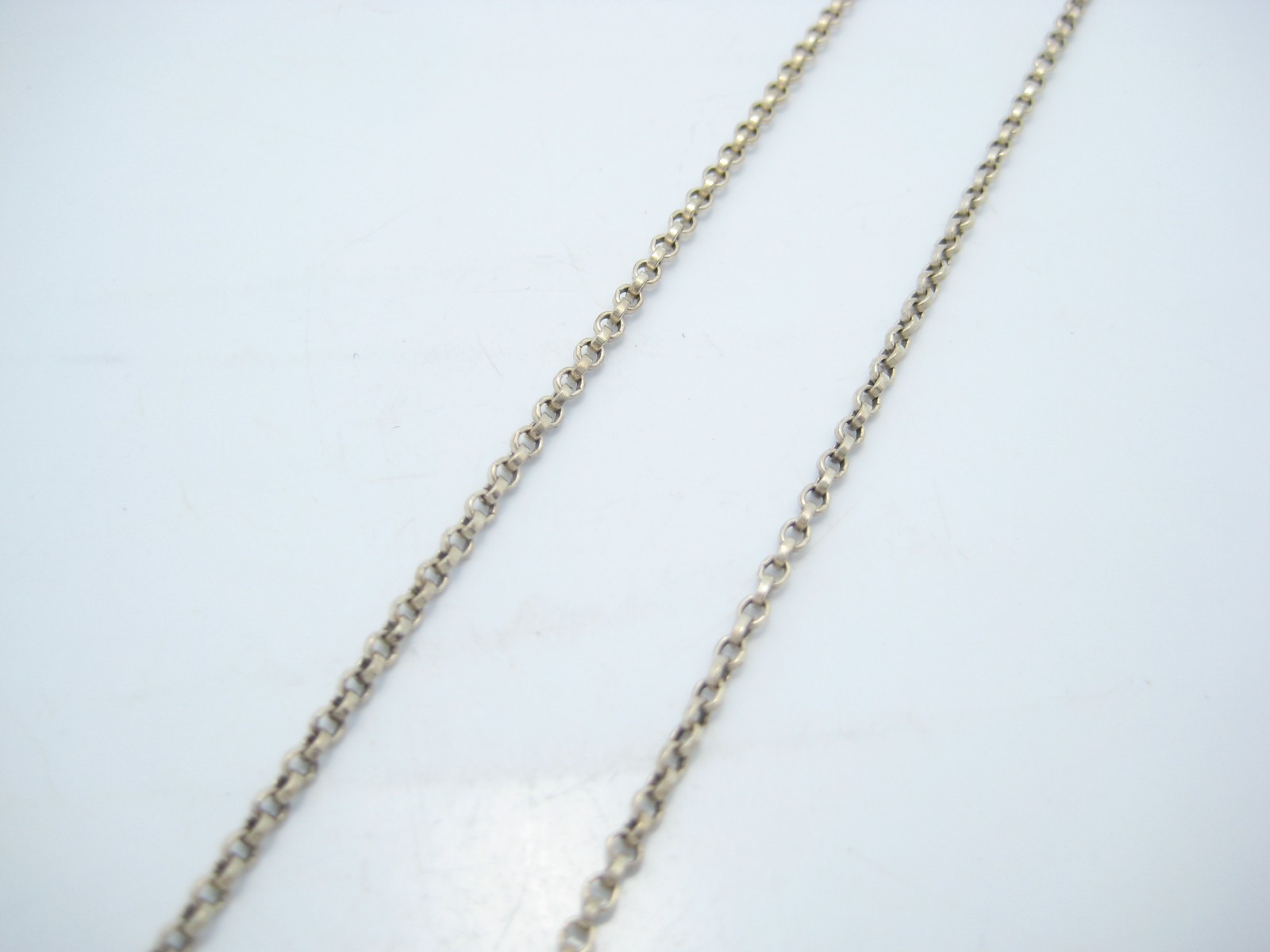 Silpada Sterling Silver 0.5mm Interlocking Circles Chain Link Necklace 17″