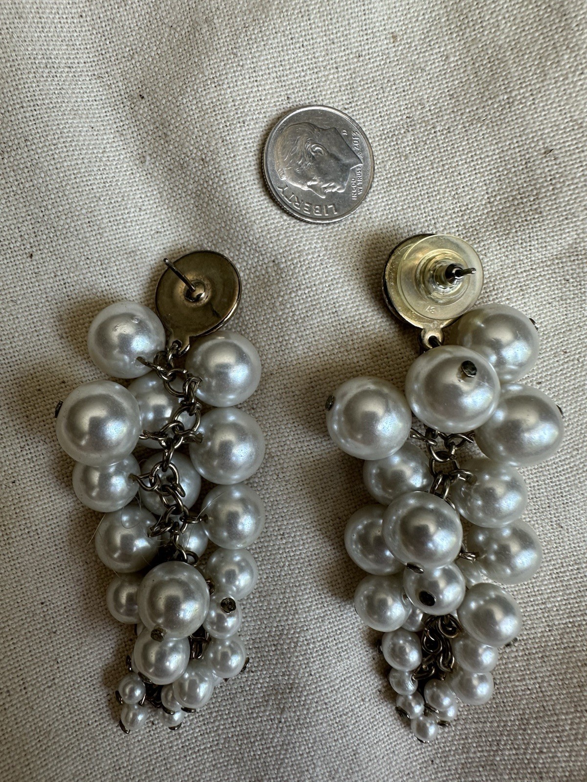 Gold Tone Faux Pearl Cluster Dangle/Drop Earrings White Round Post Closure Pair