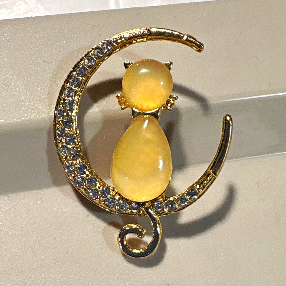 Gold Tone Crescent Moon Brooch Pin White Pear Cabochon Clear Rhinestones