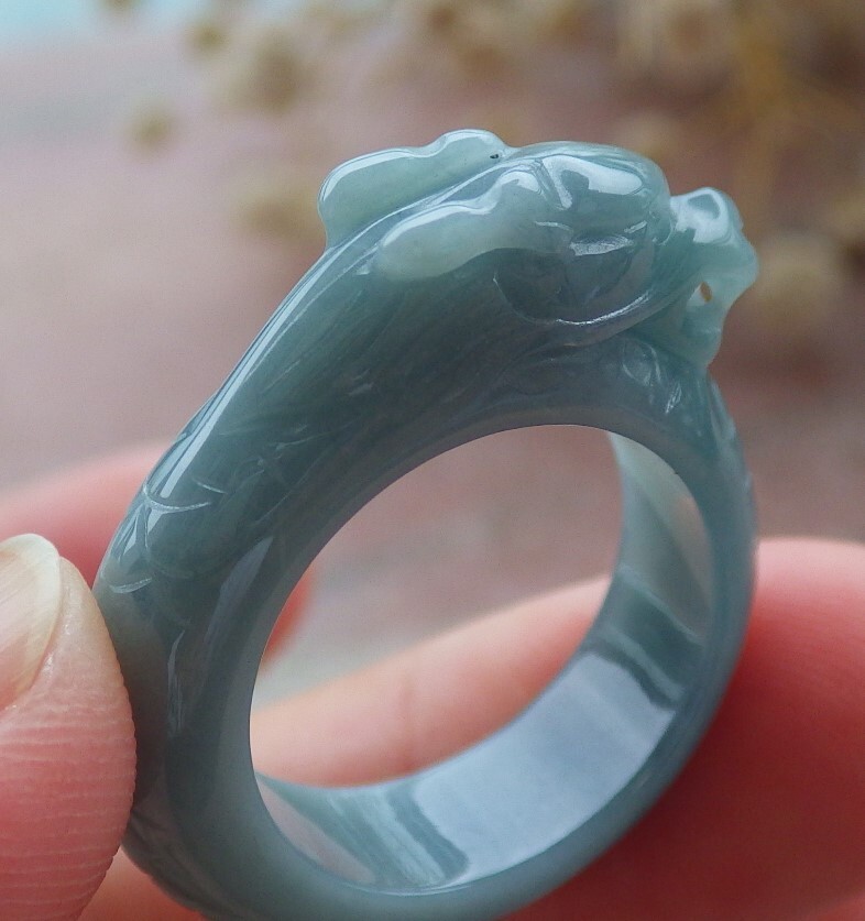 Video Certified Green Natural A Jadeite Jade Dragon Ring NO. 8 戒指 # 109140 TS