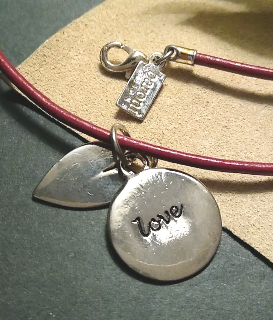 BARONI Designs Signed Minimalist Red Cord Necklace w/(Sterling?) “Love” Charms!