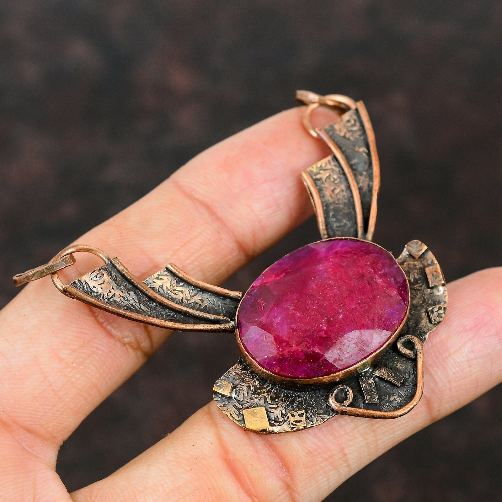 Valentines Sale Copper Oval Natural Kashmir Rubi Bezel Birthday Pendant Jewelry
