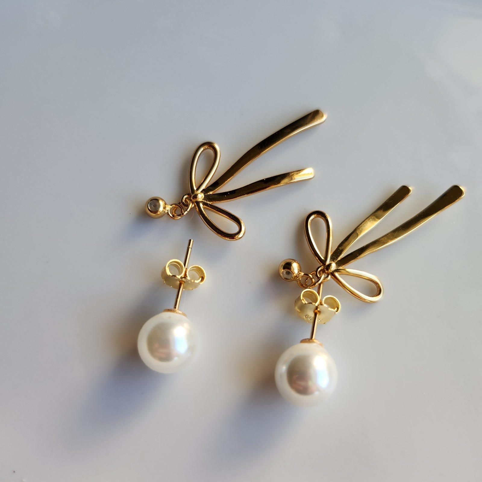 2 Way 8mm Seashell White Pearl Drop Dangle 1.4” Earrings Yellow Gold Plated