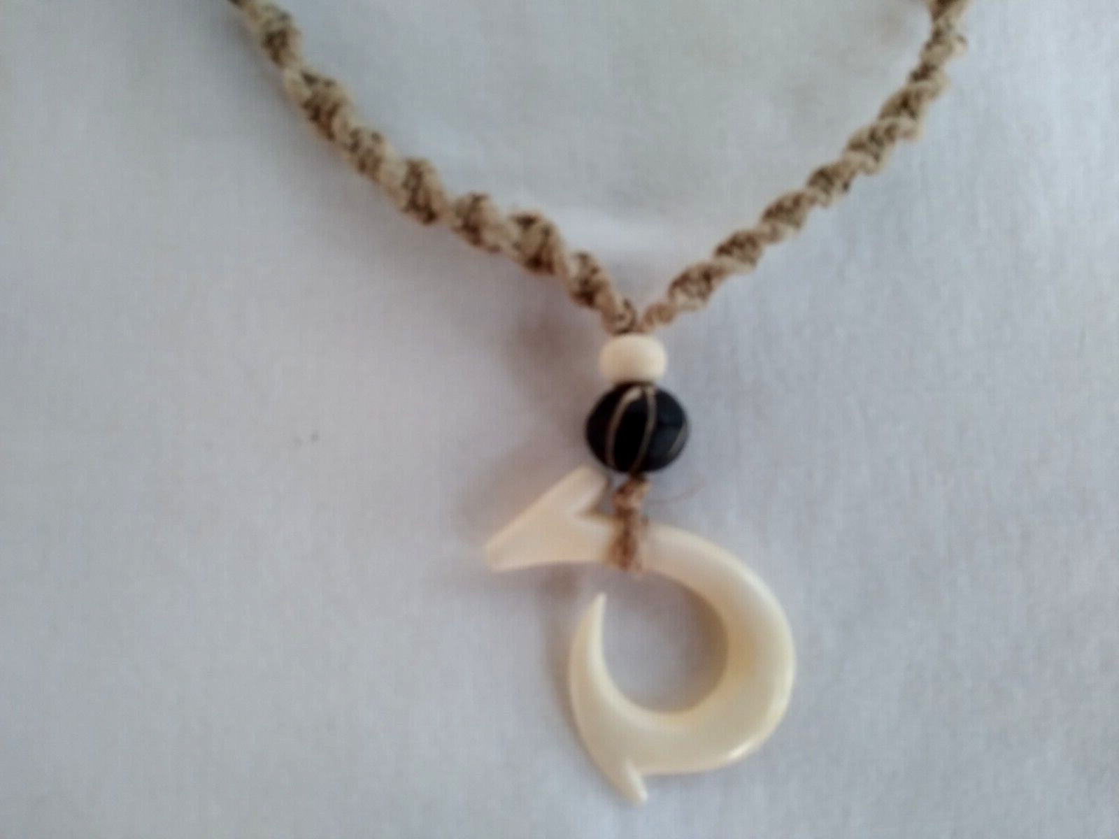 Necklace Polynesia Fish Hook Resin Pendan 22″ Hemp Gift US Seller New