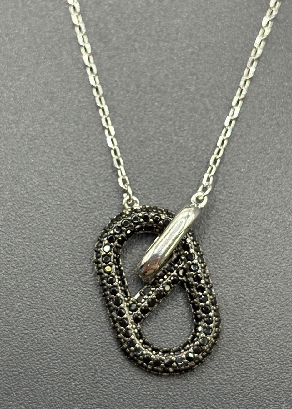 New Condition 18″ Sterling Silver Black Cubic Zirconia Paper Clip Necklace 925