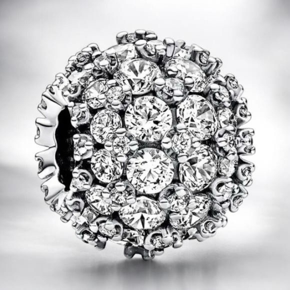 NEW Authentic PANDORA 925 Sparkling Pavé Crystals Round Charm 792630C01