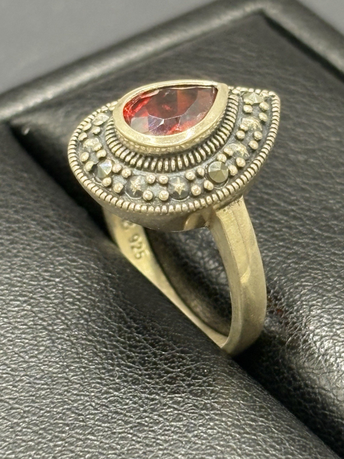 Vintage Ross Simons Sterling Silver Red Cubic Zirconia Ring Size 7 4 Grams E20