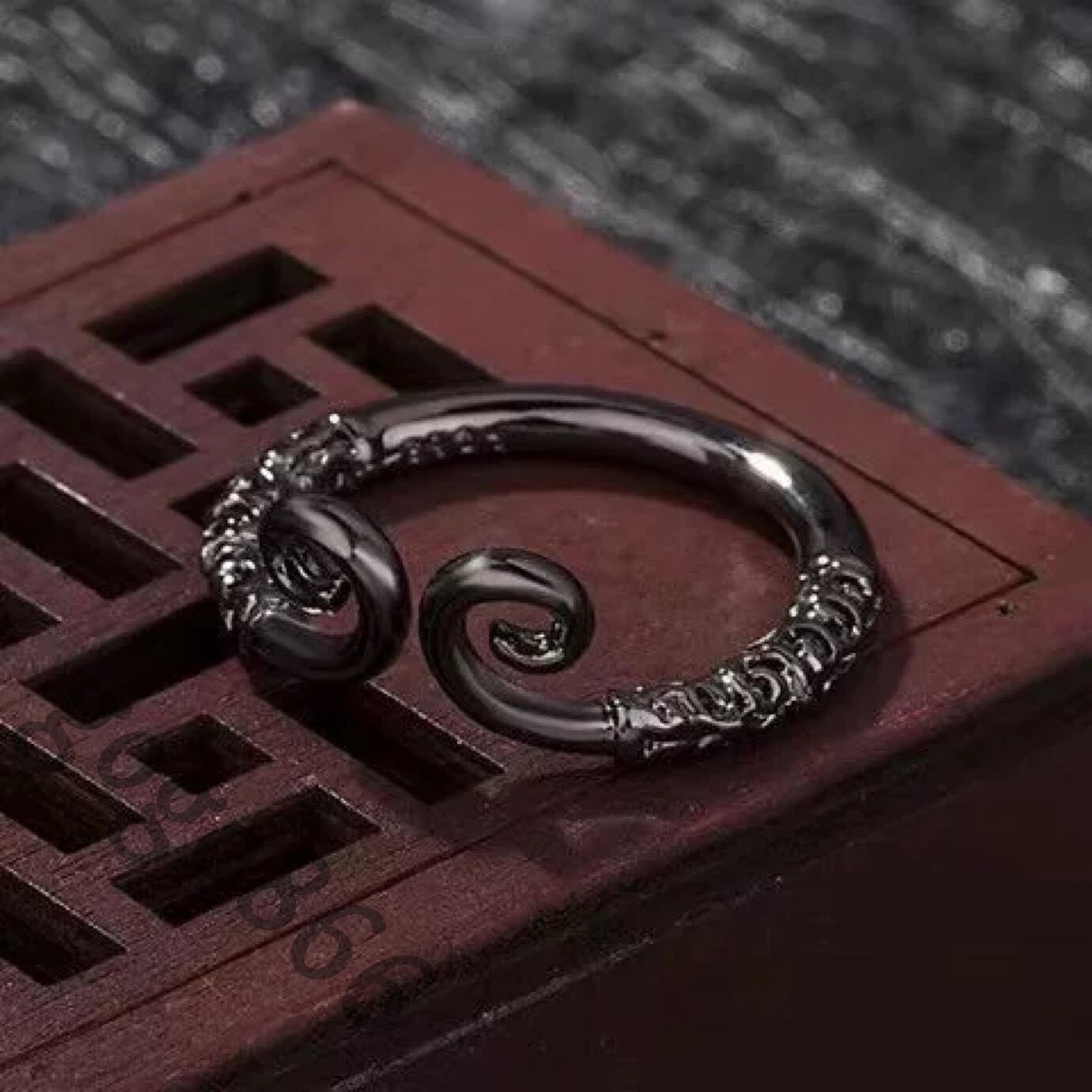 Finger Ring Black Myth: Wukong Cosplay Gold Band Ring Anime Adorn Unisex Brief