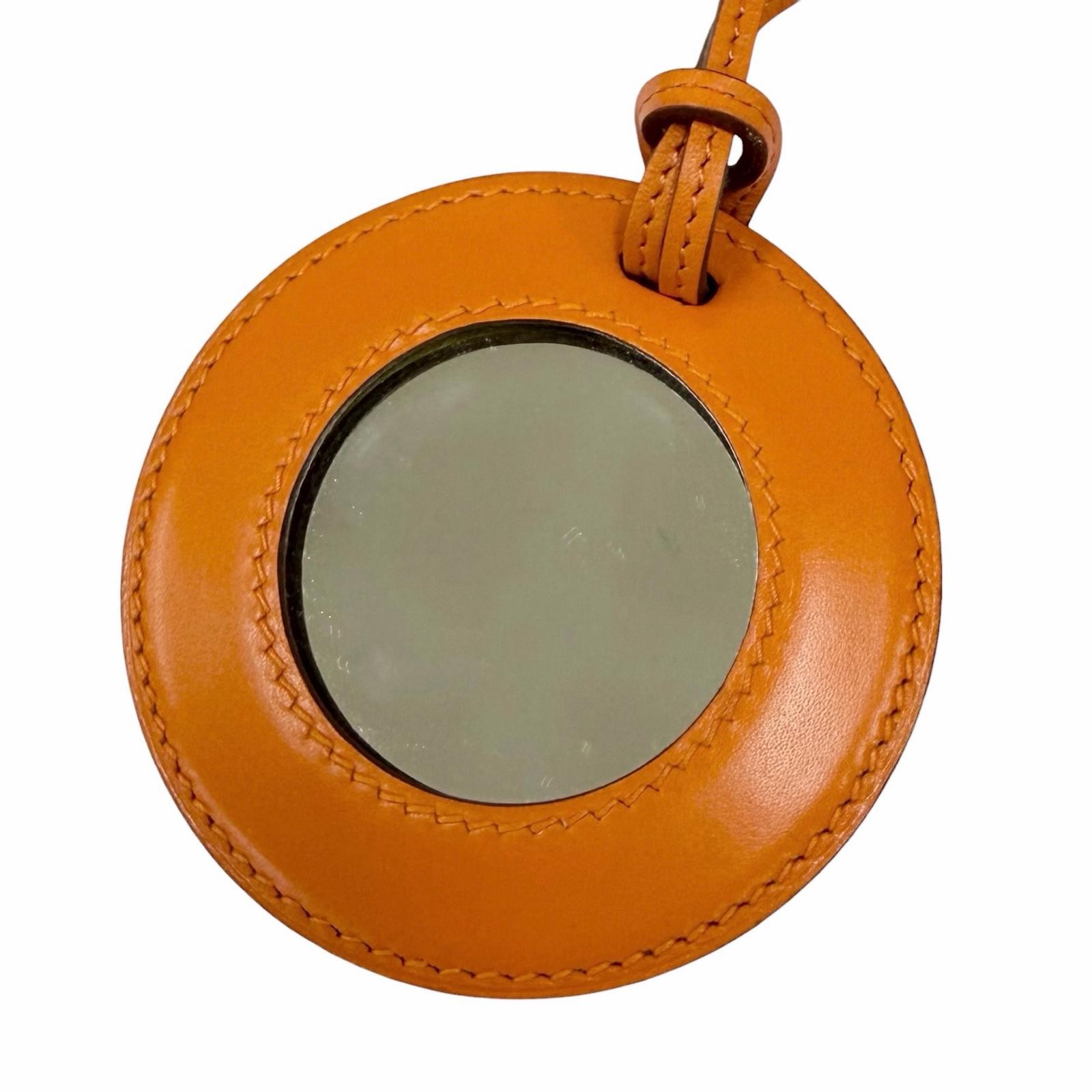 Hermès Vintage In the Pocket Loupe Necklace 7.5cm Pendant 40cm Chain