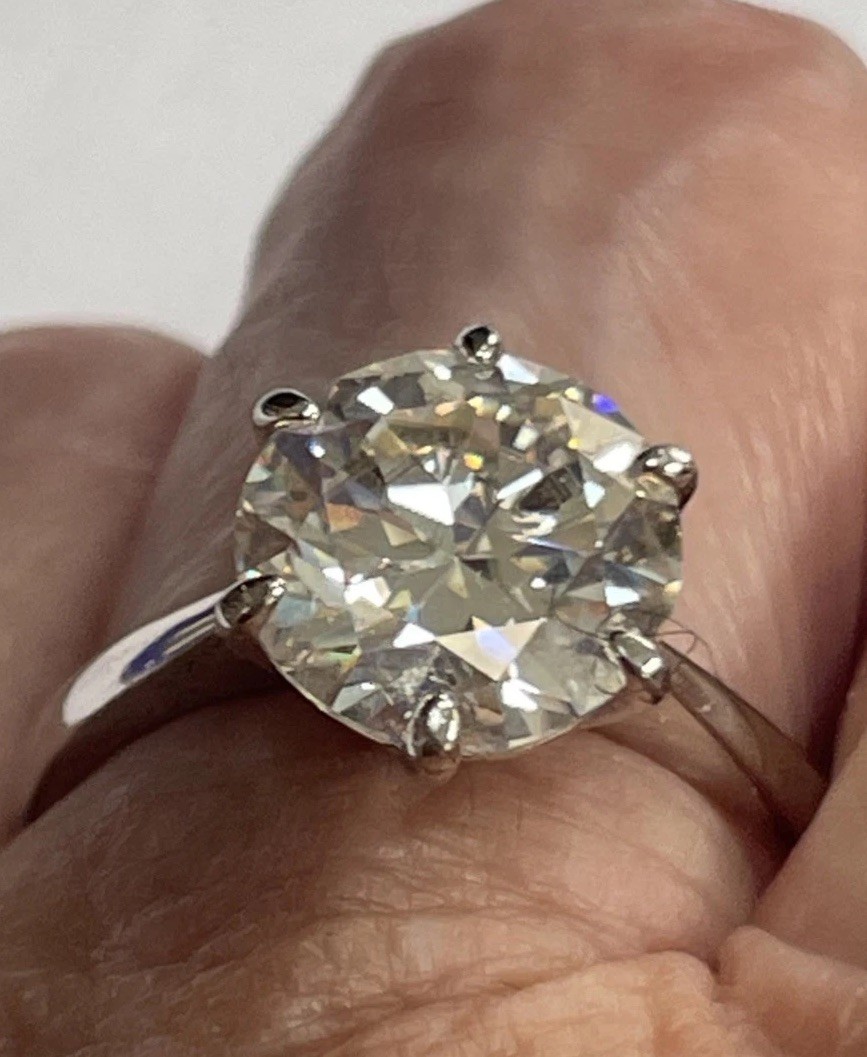 Stunning 3 Carat Moissanite Solitaire Ring Size 6 In 925 Sterling Silver 4 Grams
