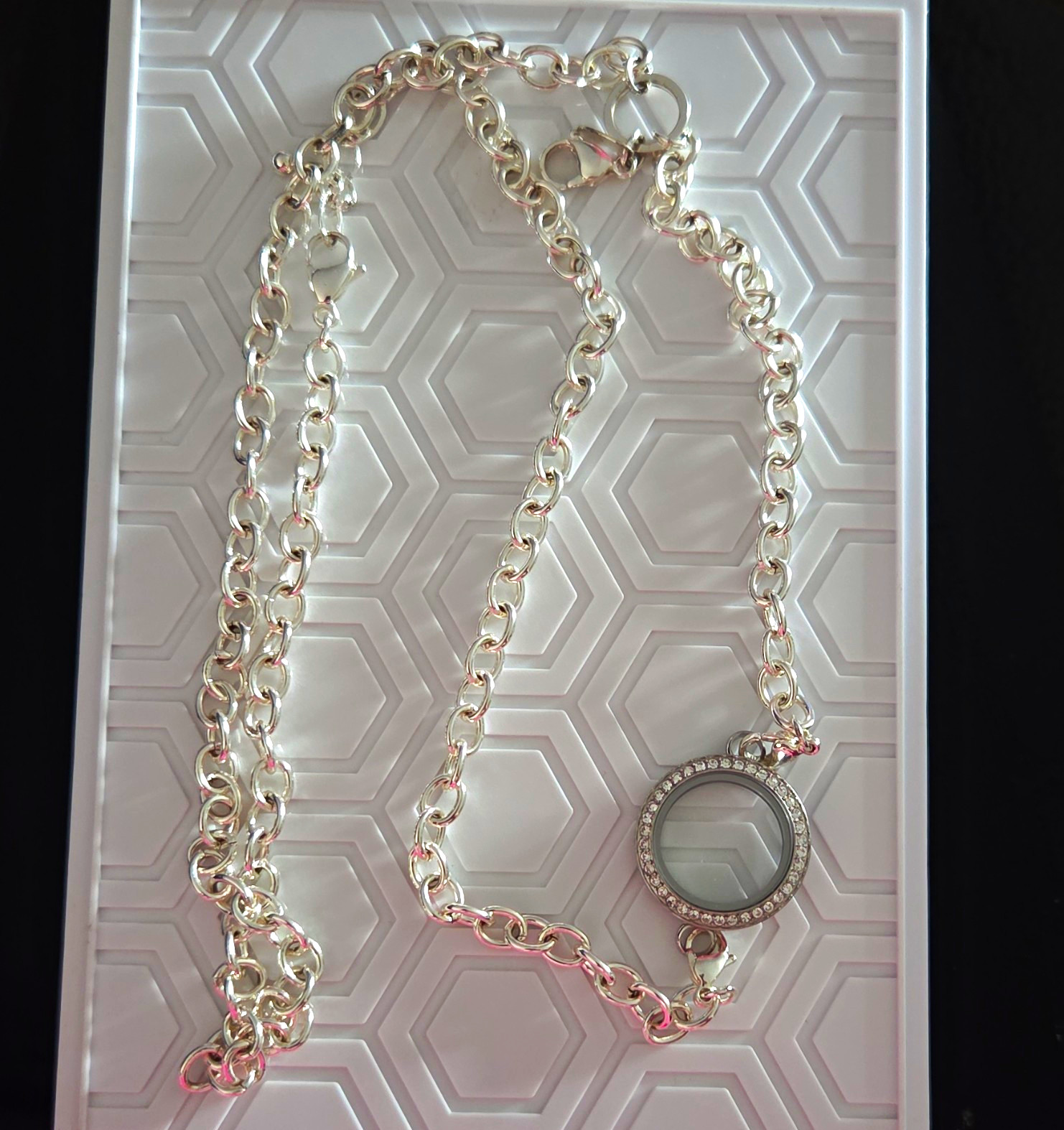 Origami Owl Silver Chain W/ Med Crystal Locket And Lobster Claw To Add Locket
