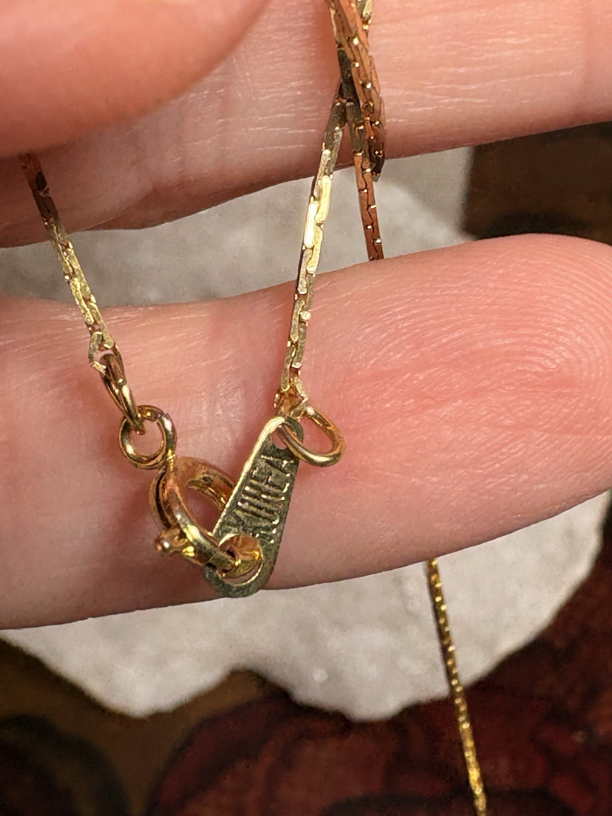 Vintage Korea 22in Gold Tone Chain Pendant Necklace Pressed Flower Gold Trim