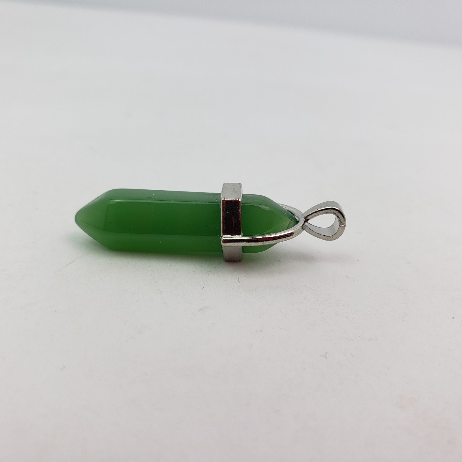 Unbranded Green Hexagonal Point Stone Pendant