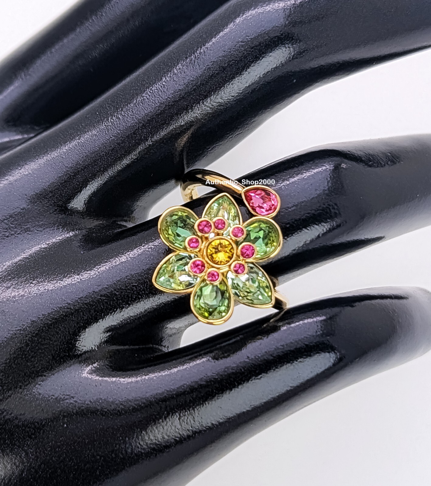 NEW 100% Authentic SWAROVSKI Green Crystals Open Flowers Idyllia Ring 5720297 +