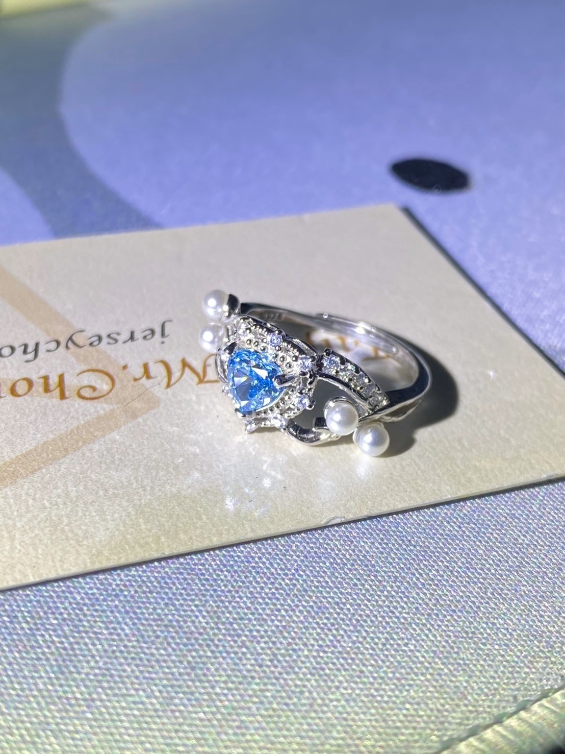 [jerseychou] Lab-Grown Diamond , 0.68ct , Fancy Vivid Blue , VS1 , IGI
