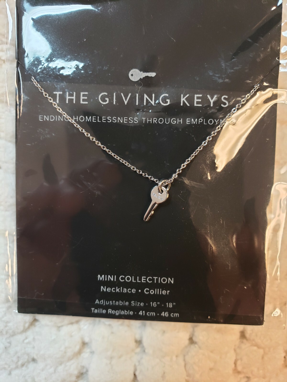 NEW The Giving Keys Mini Key Necklace/ 16″ + 2″ EXTENDER Featured In FABFITFUN