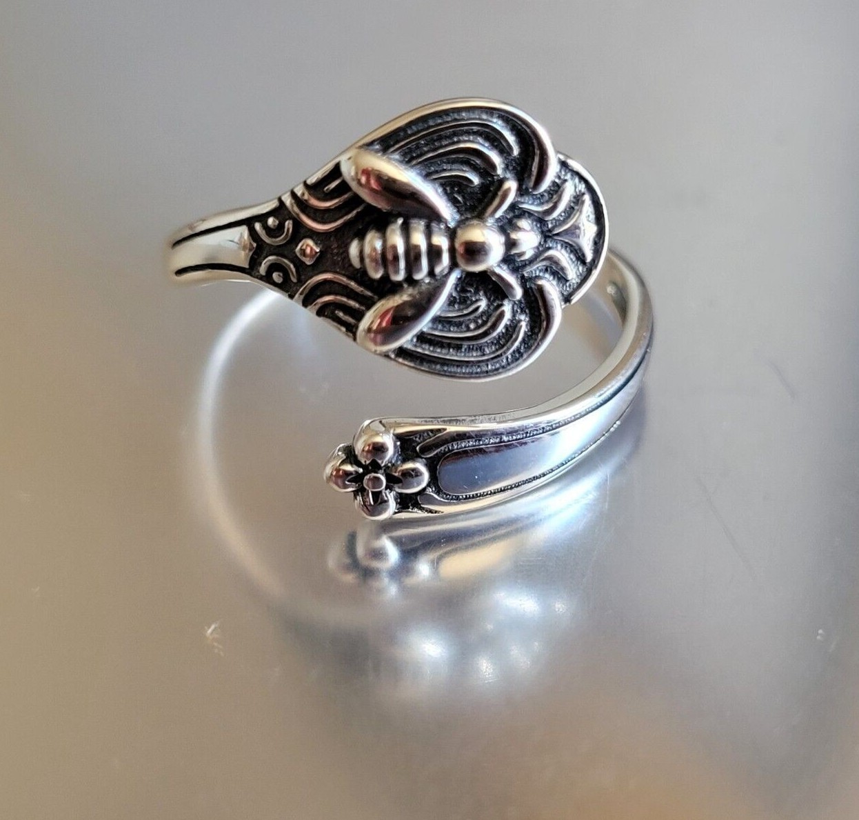 925 Sterling Silver Bumble Bee Spoon Ring Silver Garden Insect Boho Band